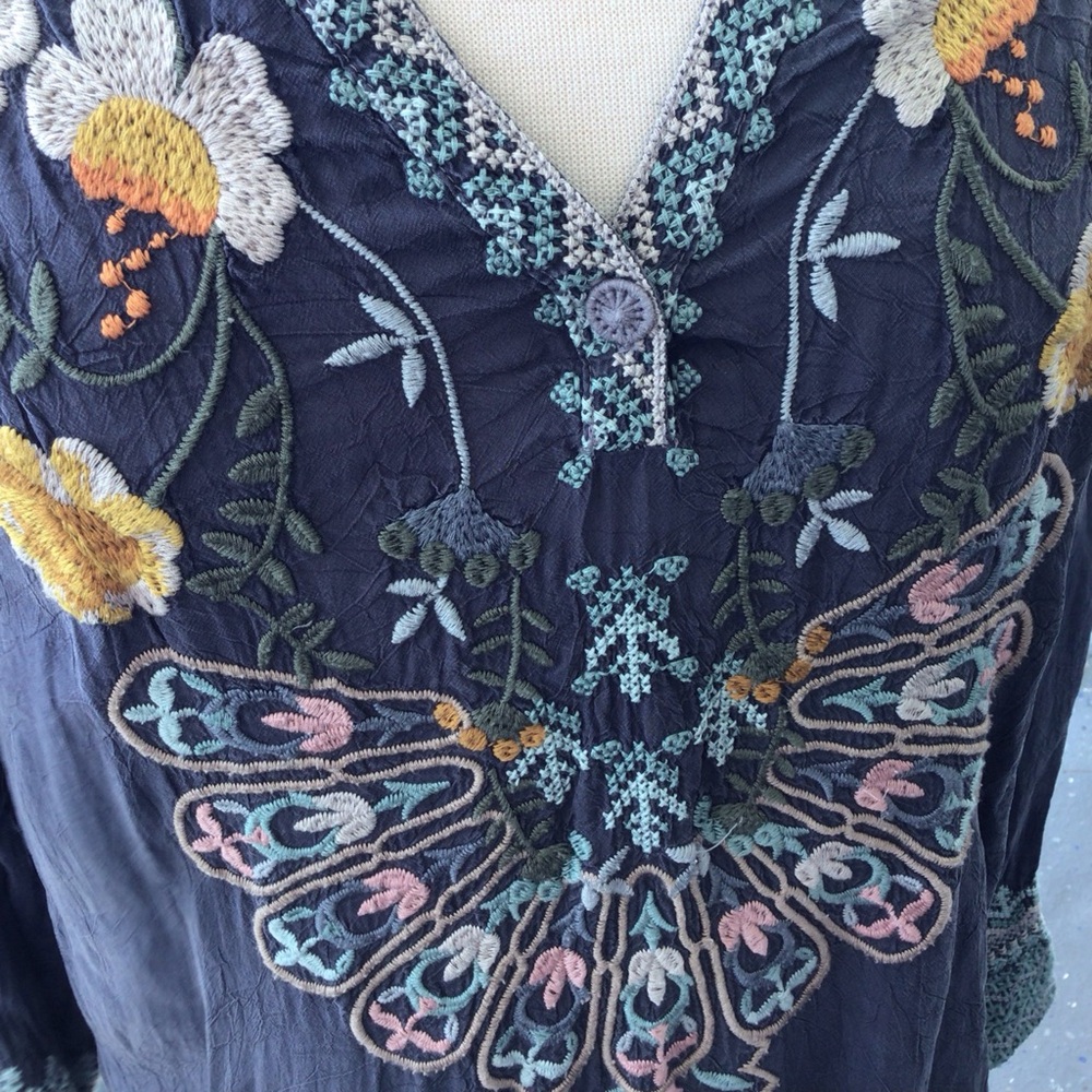 Johnny Was Long Sleeved Tunic Blouse Top - Picture 4 of 14